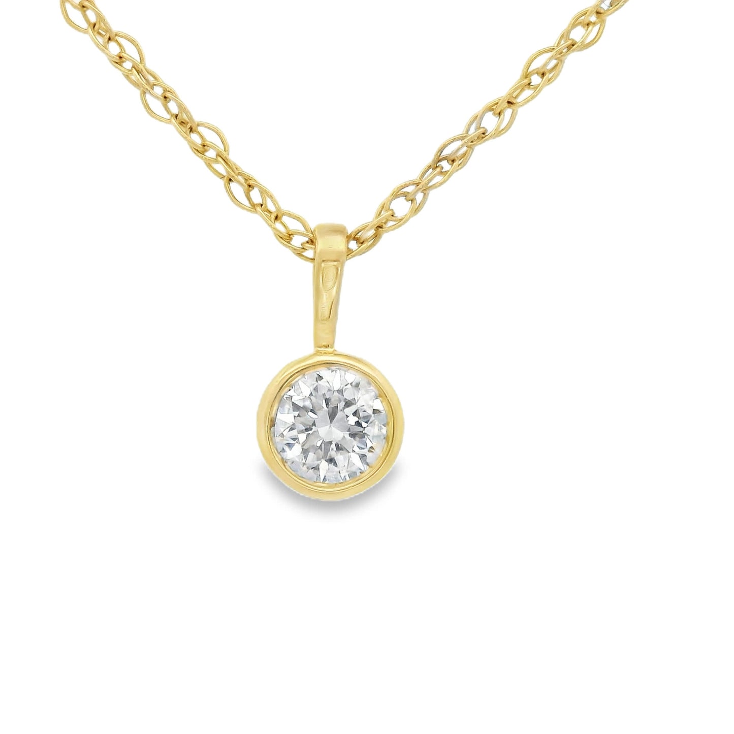 0.15 Carat Dazzling Round-cut Diamond Pendant