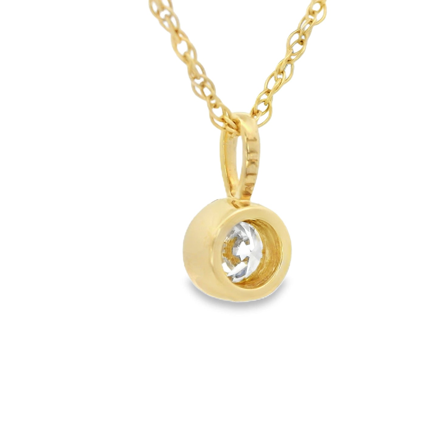 1/4Ct 14K Elegant Gold Pendant