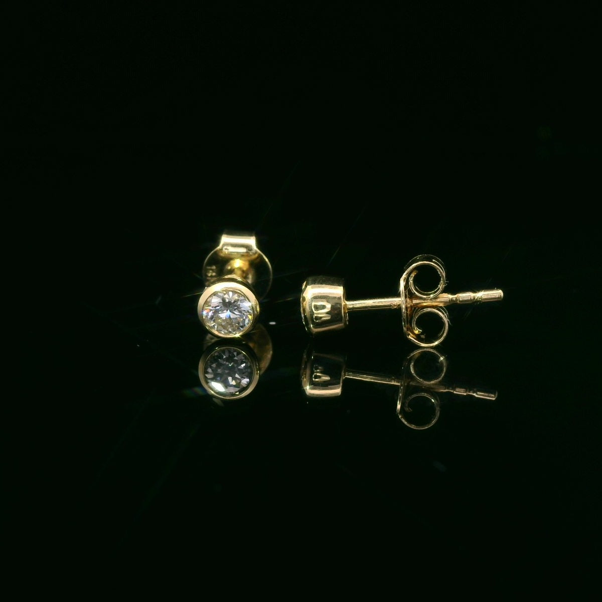 Bezel-Set 0.33ct Lab-Grown Round-Cut Diamond Stud Earrings in 14K Gold