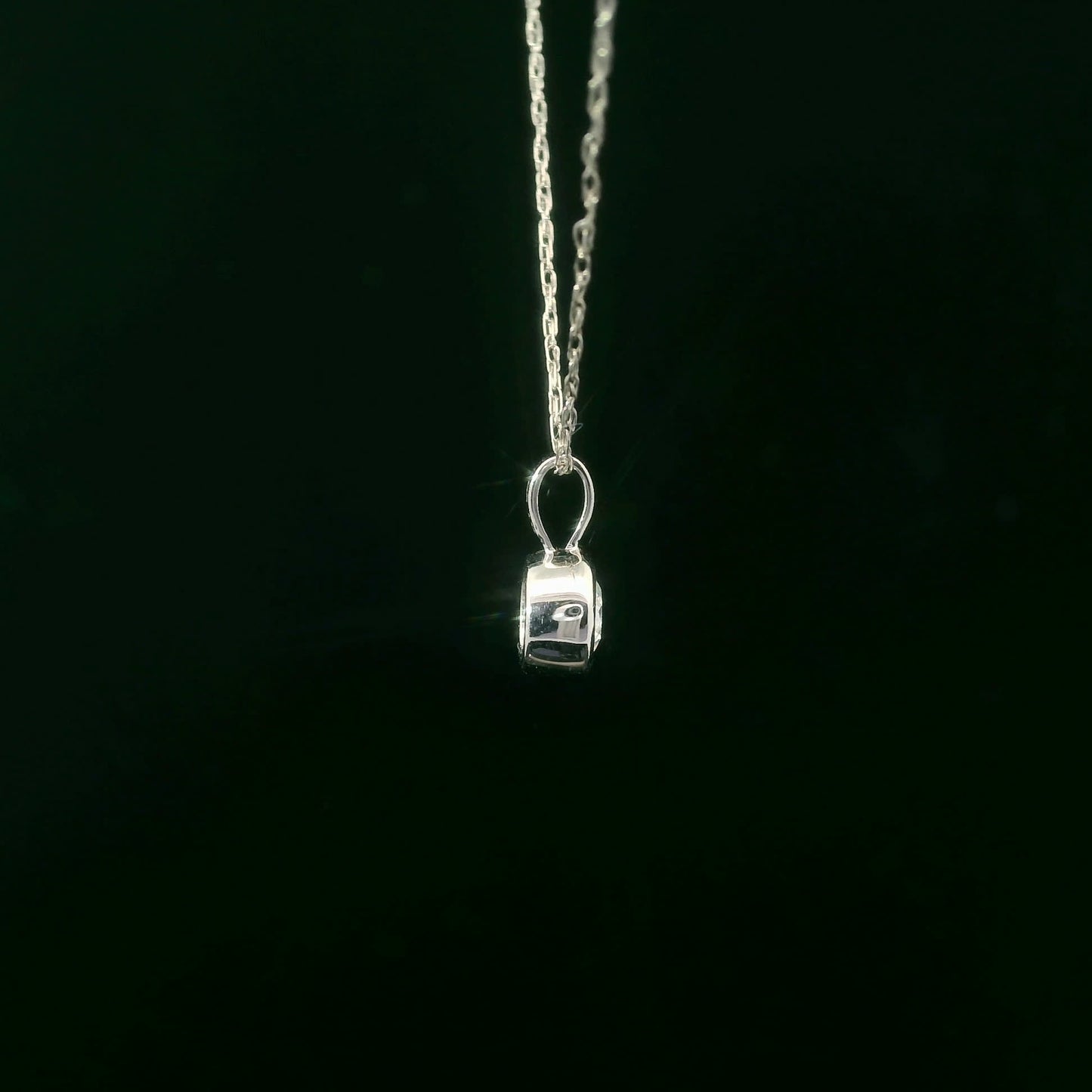 1/4Ct 14K Elegant Gold Pendant