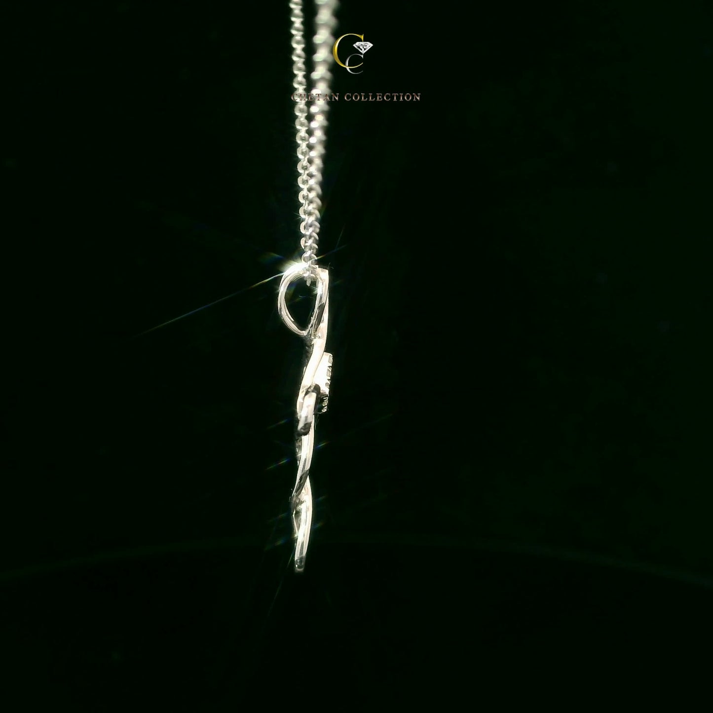 774 Pendant 14KW 1.3 gm 0.04 ctw Tag$726