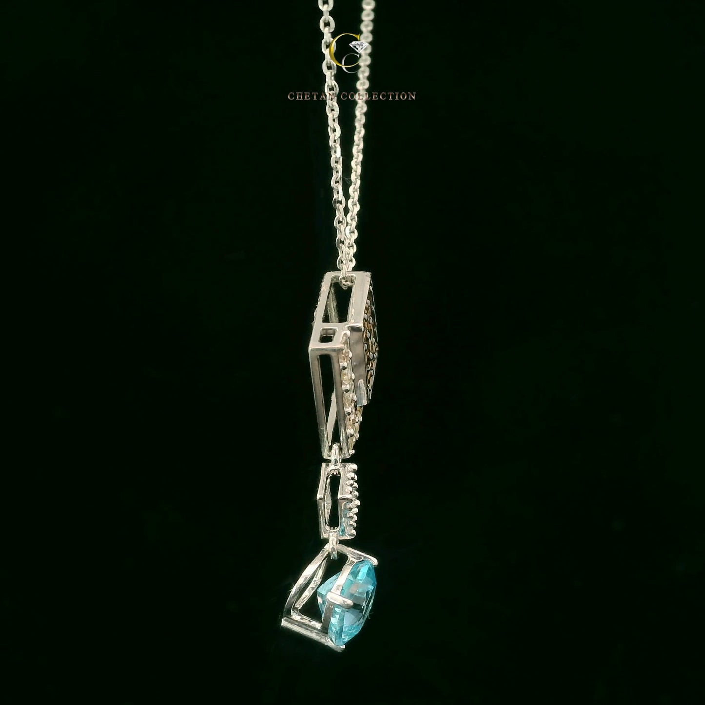 791 Pendant 10KW 2.3 gm 0.5 ctw Tag$963