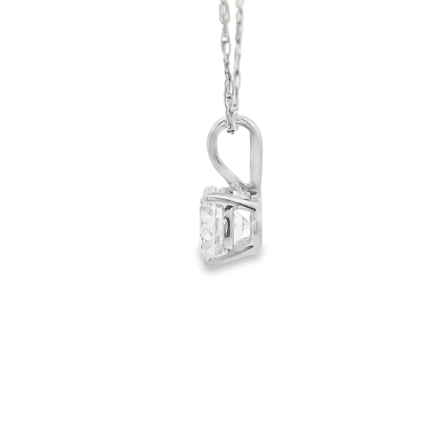0.50Ctw 14K Elegant Brilliant Round-Cut Diamond Pendant Necklace