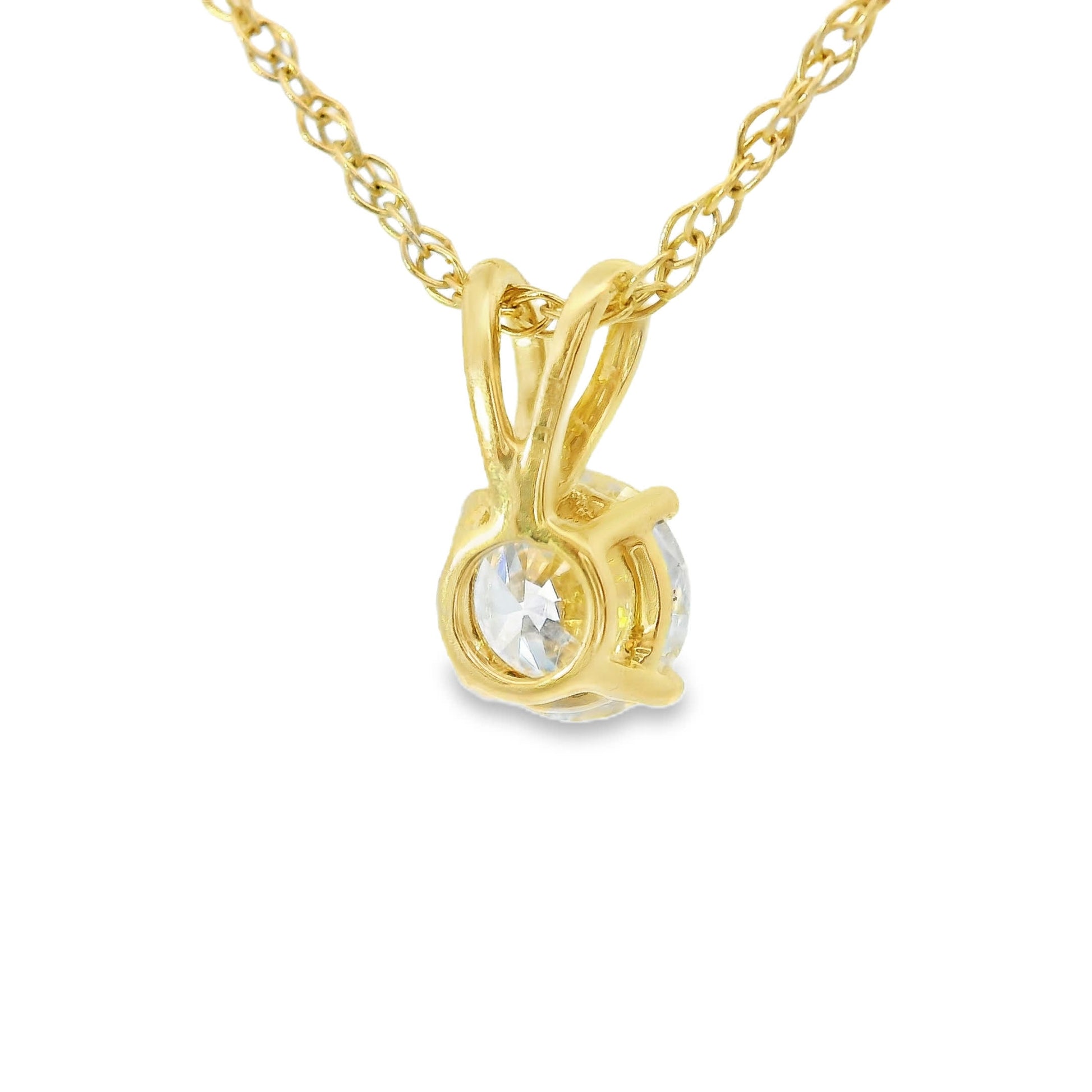 0.50Ctw 14K Elegant Brilliant Round-Cut Diamond Pendant Necklace