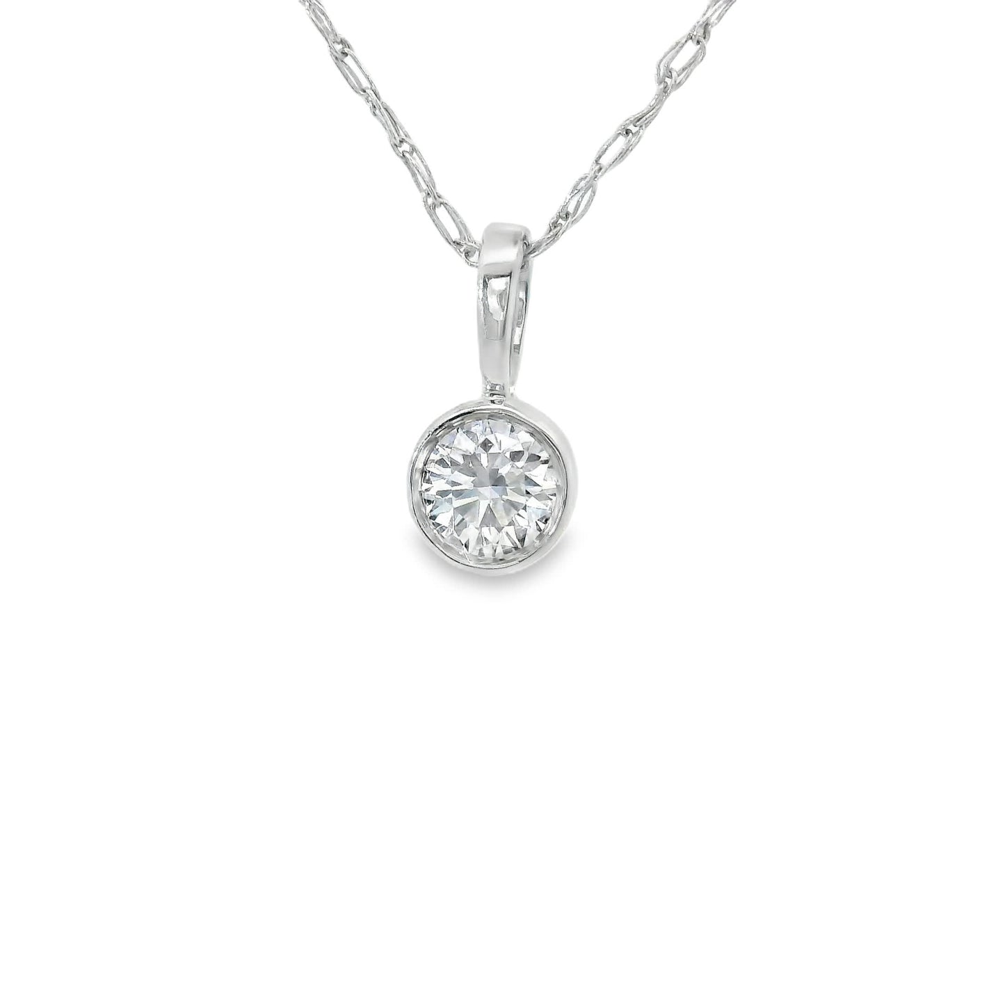0.10 Carat Dazzling Round-cut Diamond Pendant