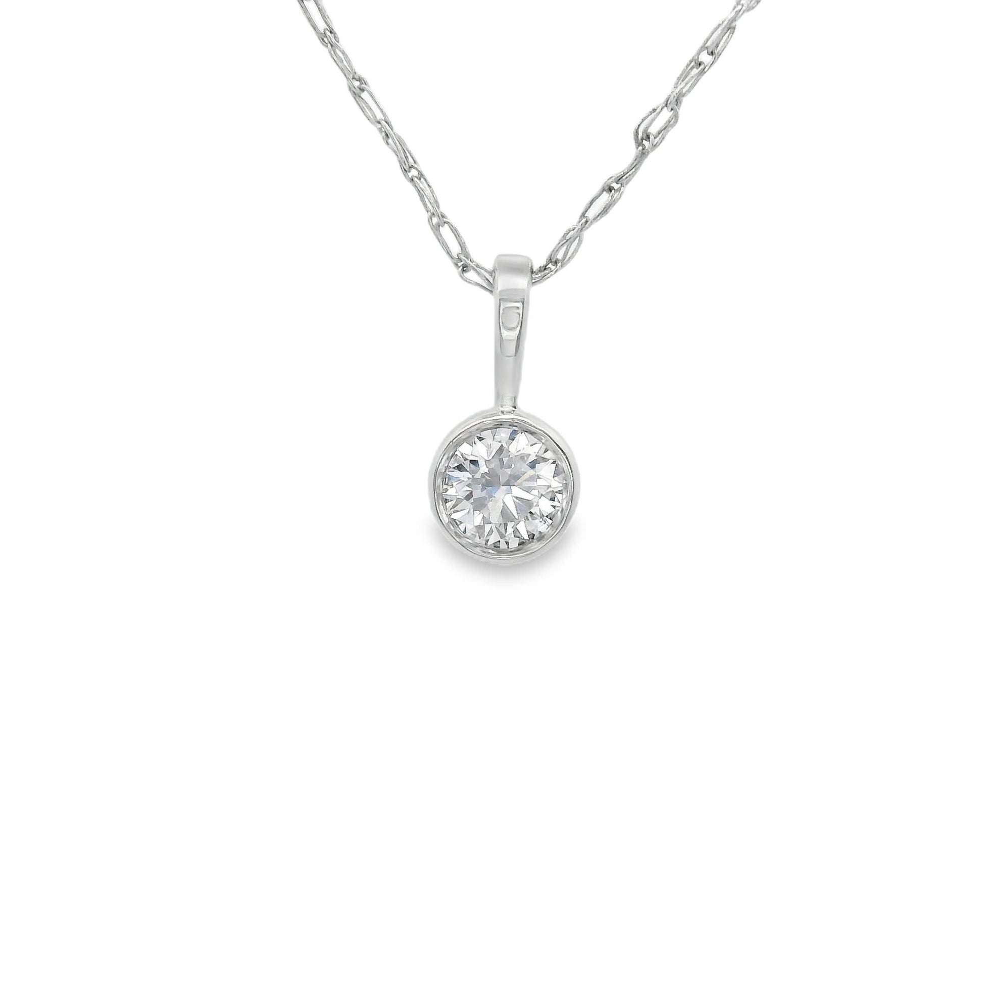 0.10 Carat Dazzling Round-cut Diamond Pendant