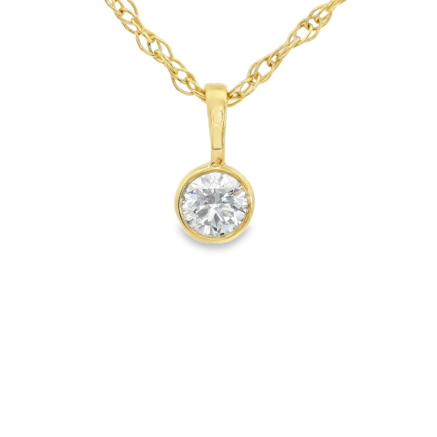 0.10 Carat Dazzling Round-cut Diamond Pendant
