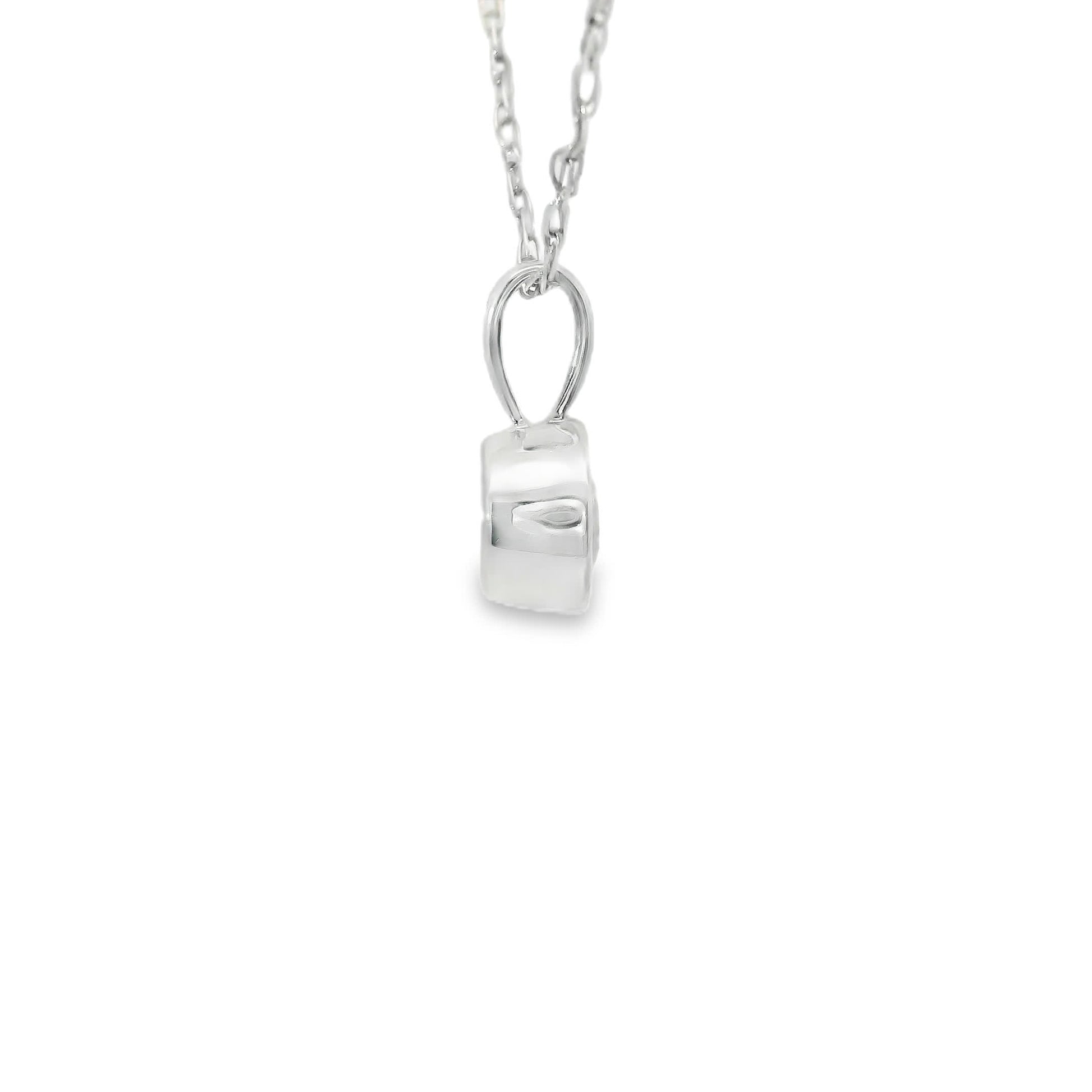 0.15 Carat Dazzling Round-cut Diamond Pendant
