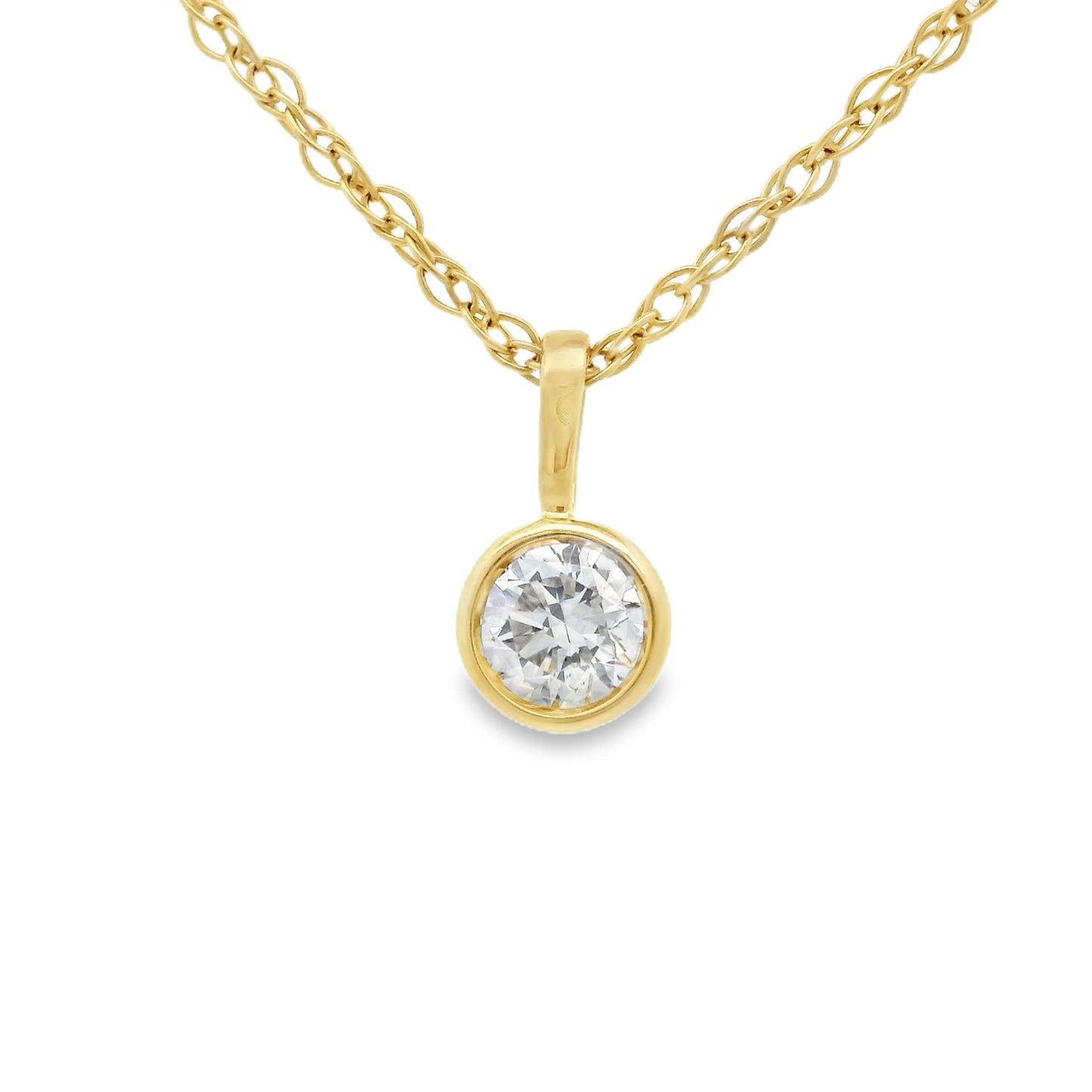 0.15 Carat Dazzling Round-cut Diamond Pendant