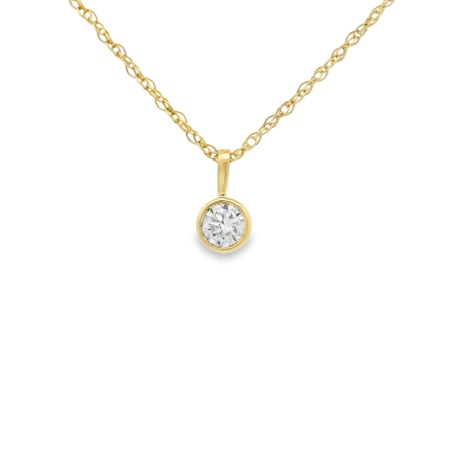 0.15 Carat Dazzling Round-cut Diamond Pendant