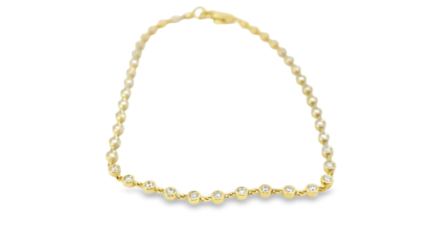Elegant Gold Bracelet