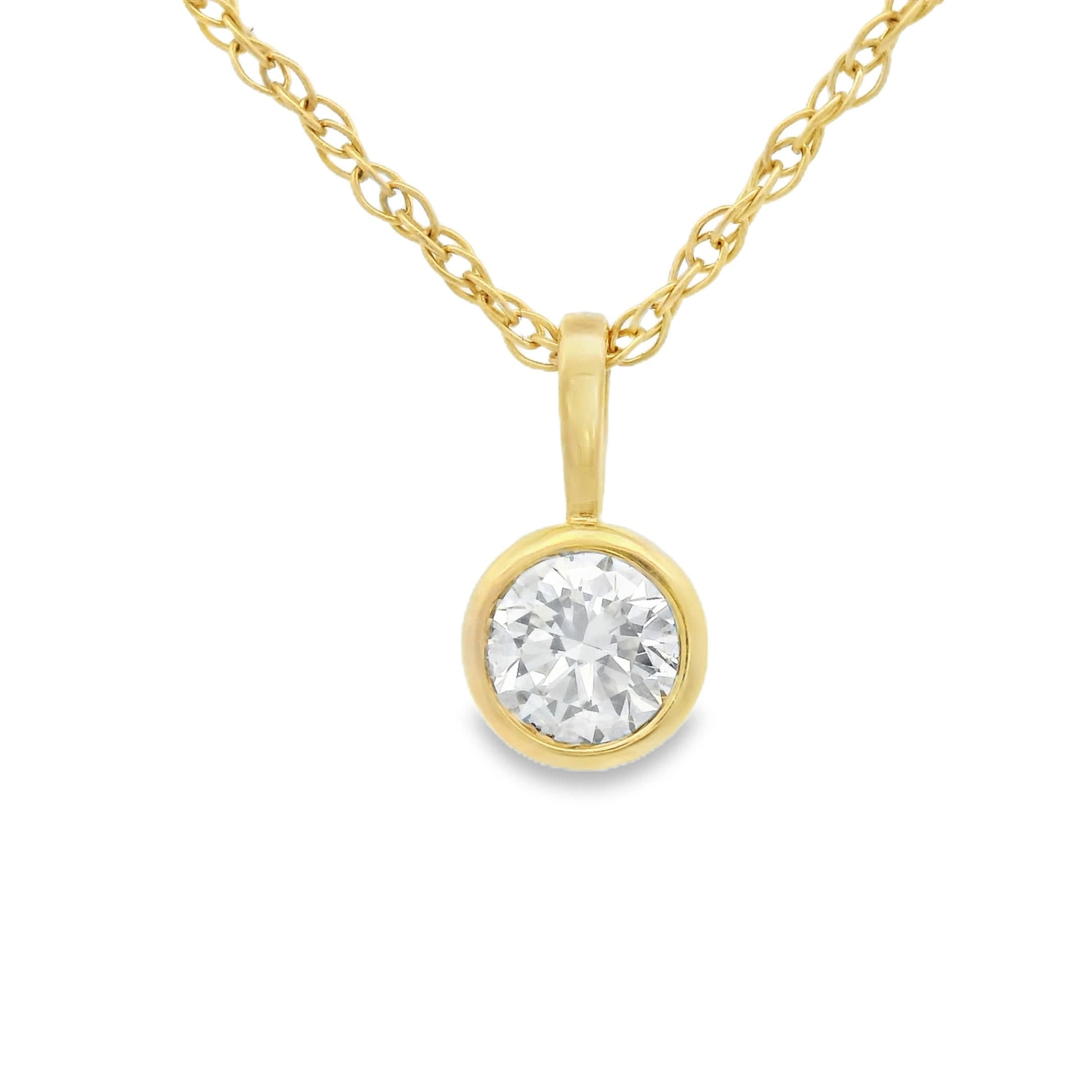 1/4Ct 14K Elegant Gold Pendant