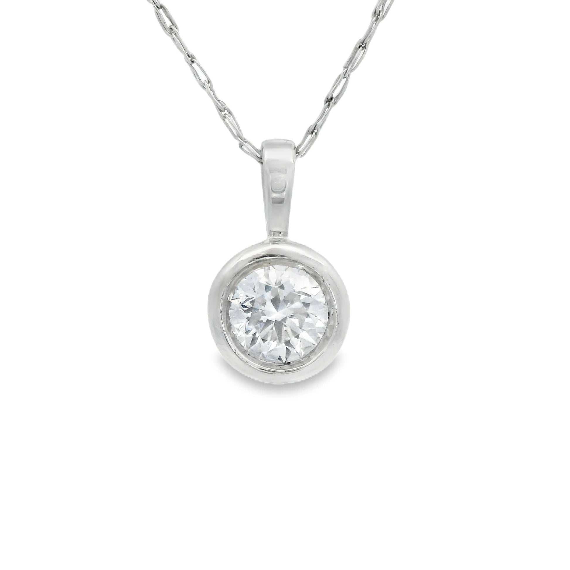 1/4Ct 14K Elegant Gold Pendant