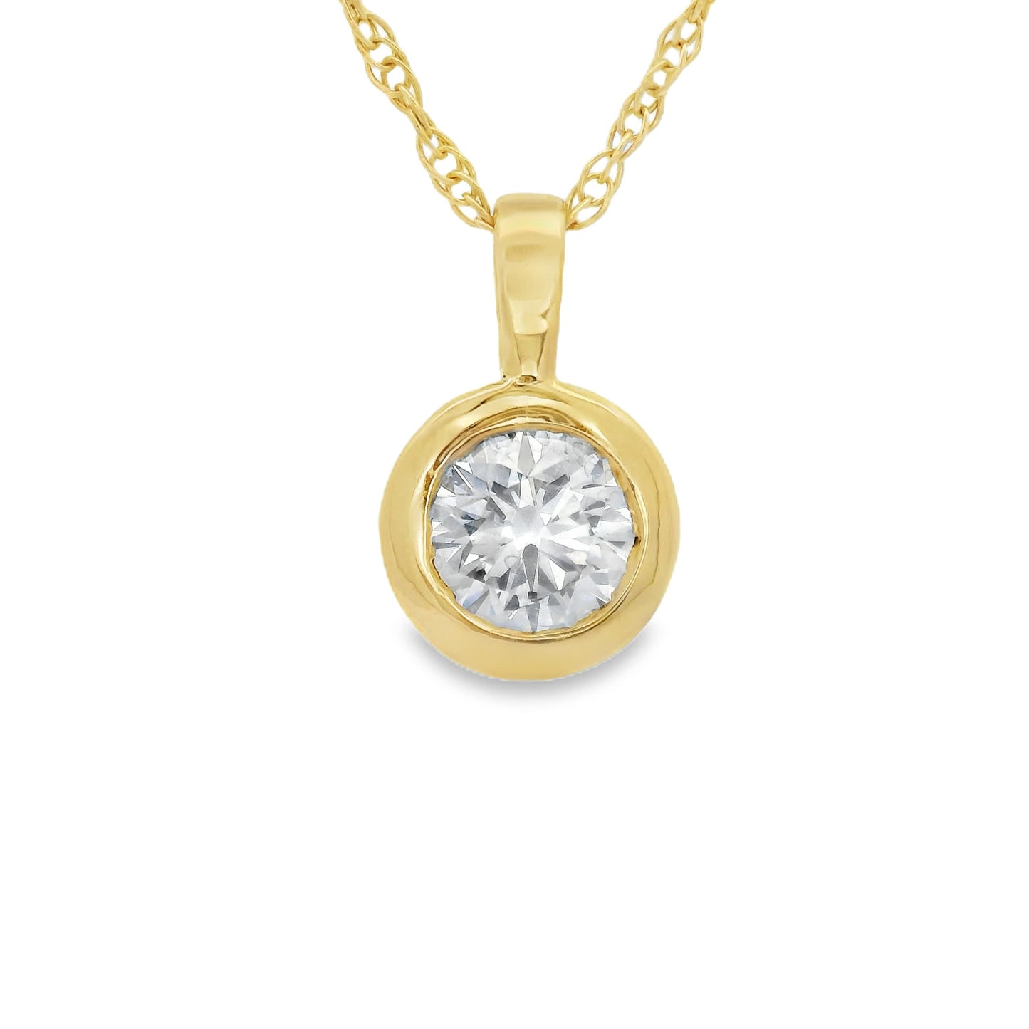 0.50 Carats Round Cut Diamond Pendant Available White Or Yellow Gold 14K