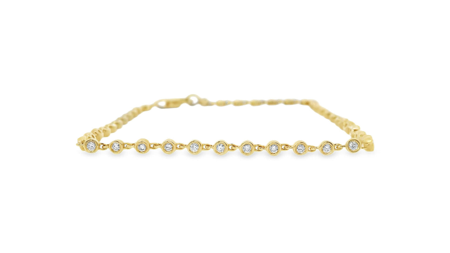 Elegant Gold Bracelet