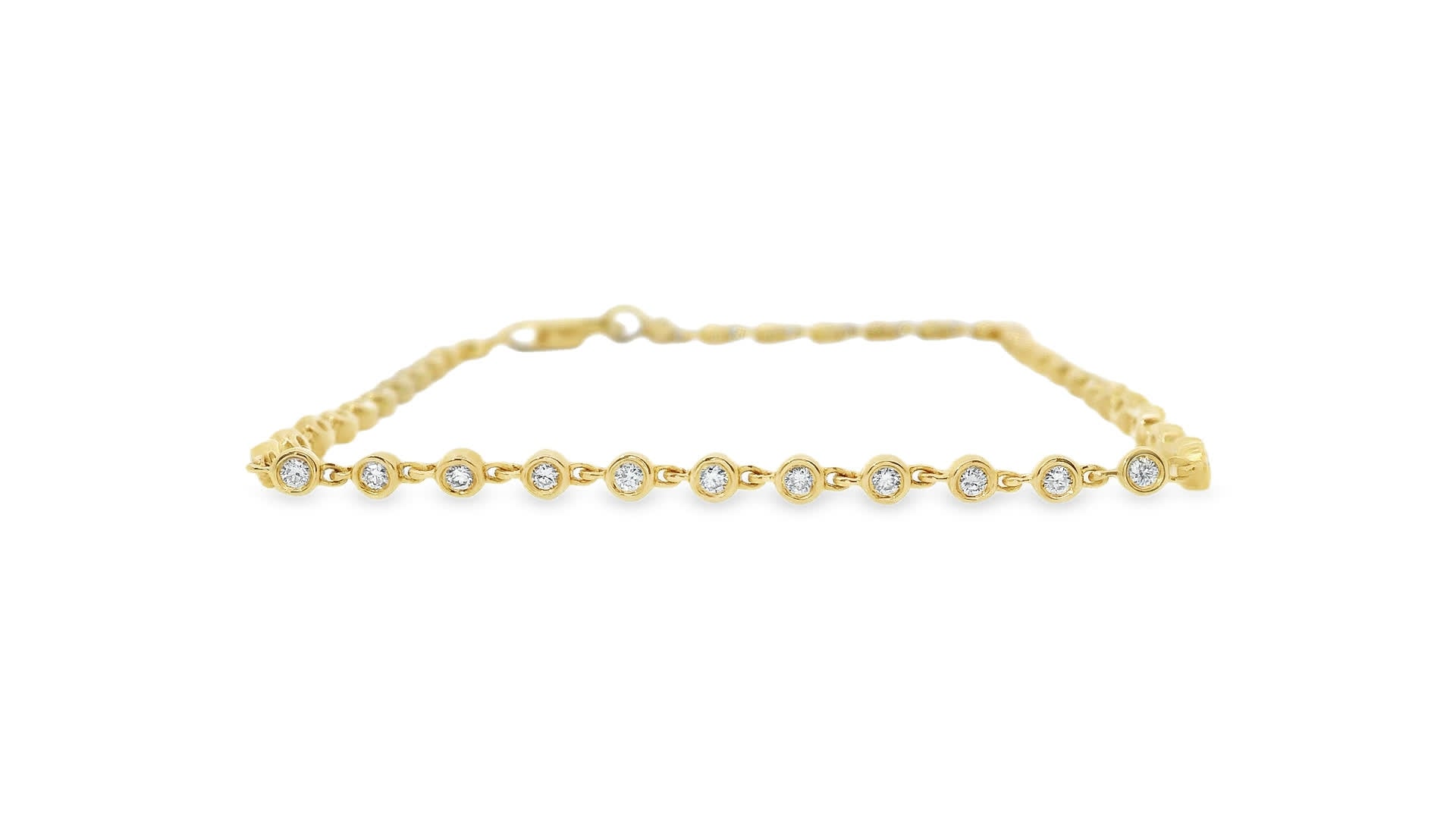 Elegant Gold Bracelet