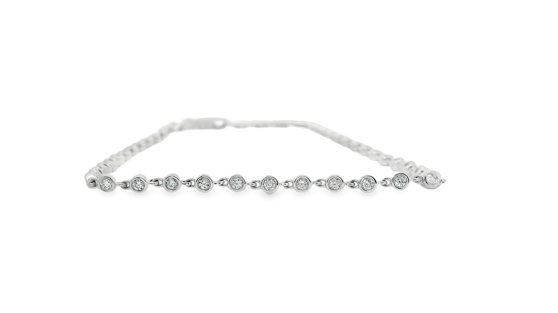 Elegant Gold Bracelet