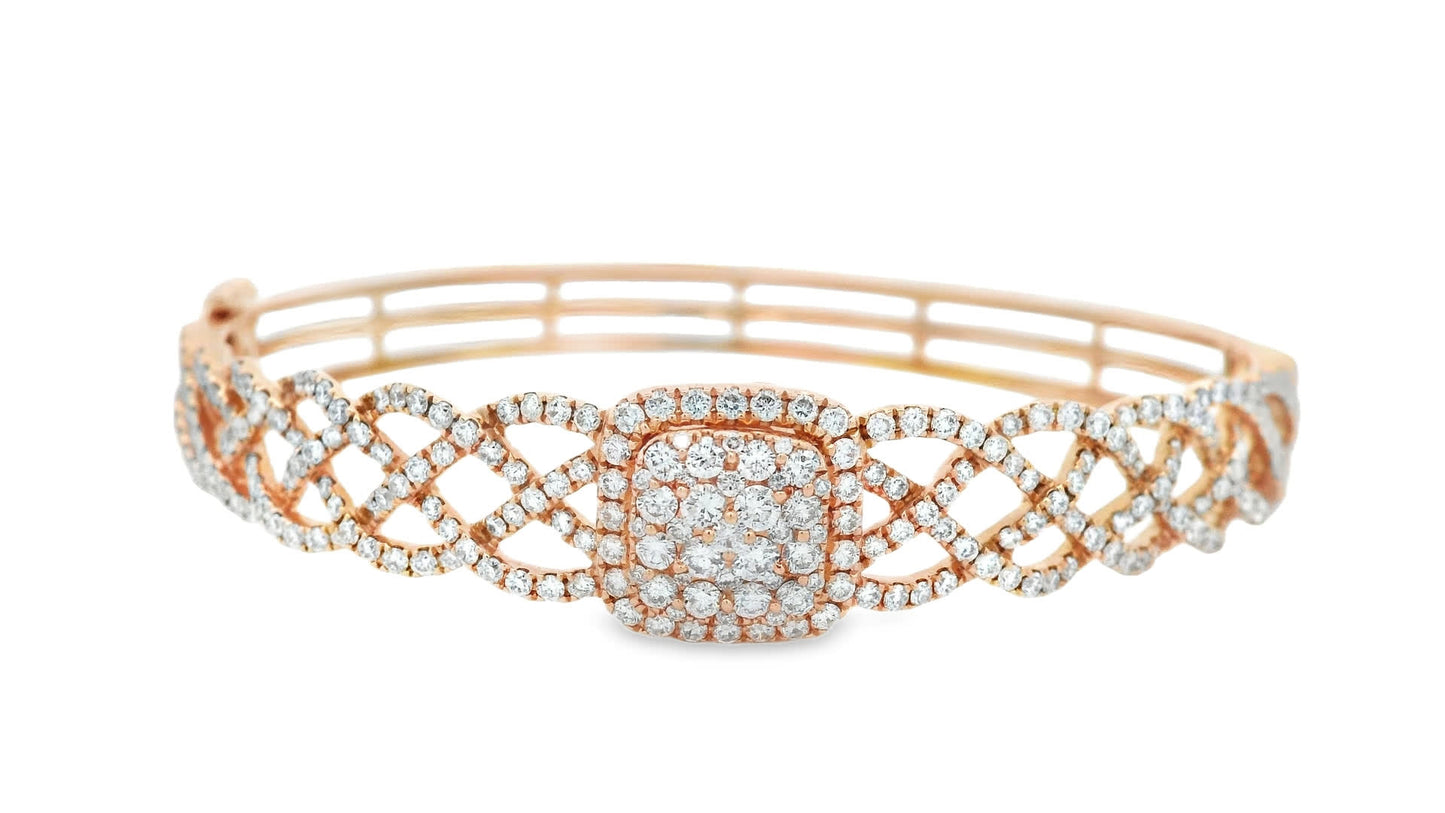 Elegant Gold Diamond Bracelet
