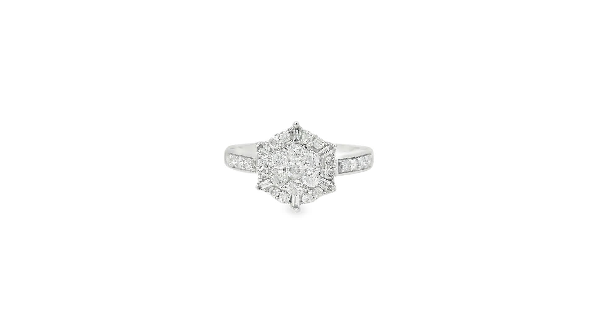 Diamond Halo Cluster Ring (0.75 Carat) in 14K Gold 2 Colors