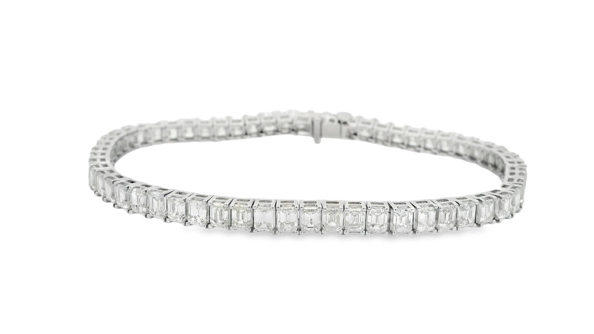 11.00 Carat Emerald Cut Diamond Tennis Bracelet