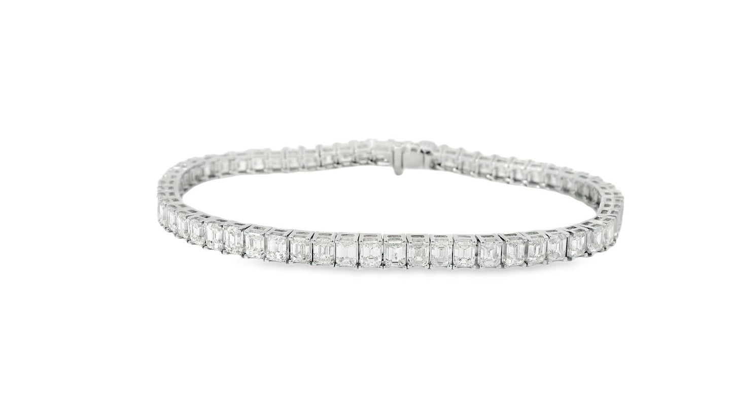 11.00 Carat Emerald Cut Diamond Tennis Bracelet