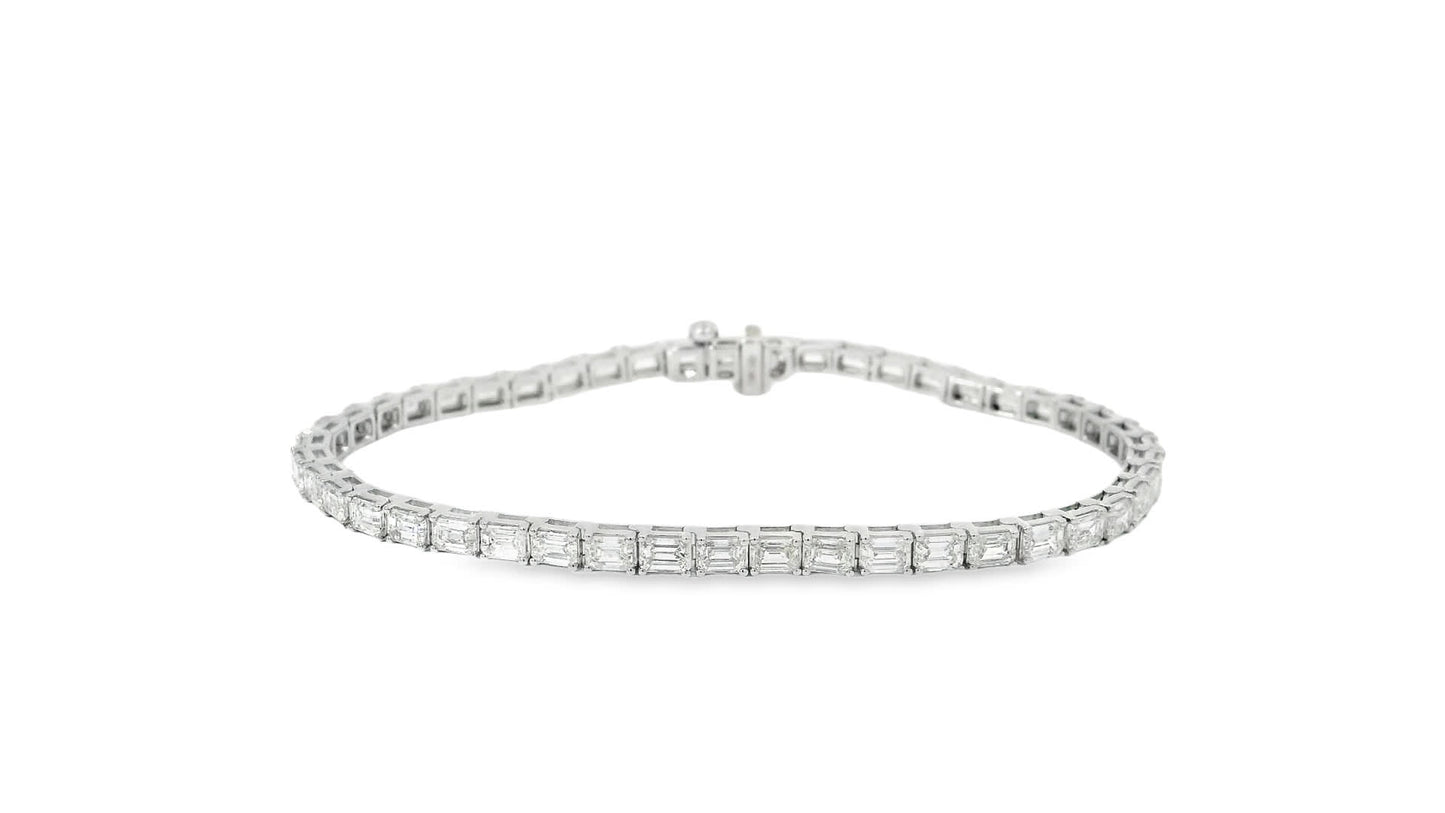 7.00 Carat Emerald Cut Bracelet with 18K White Gold