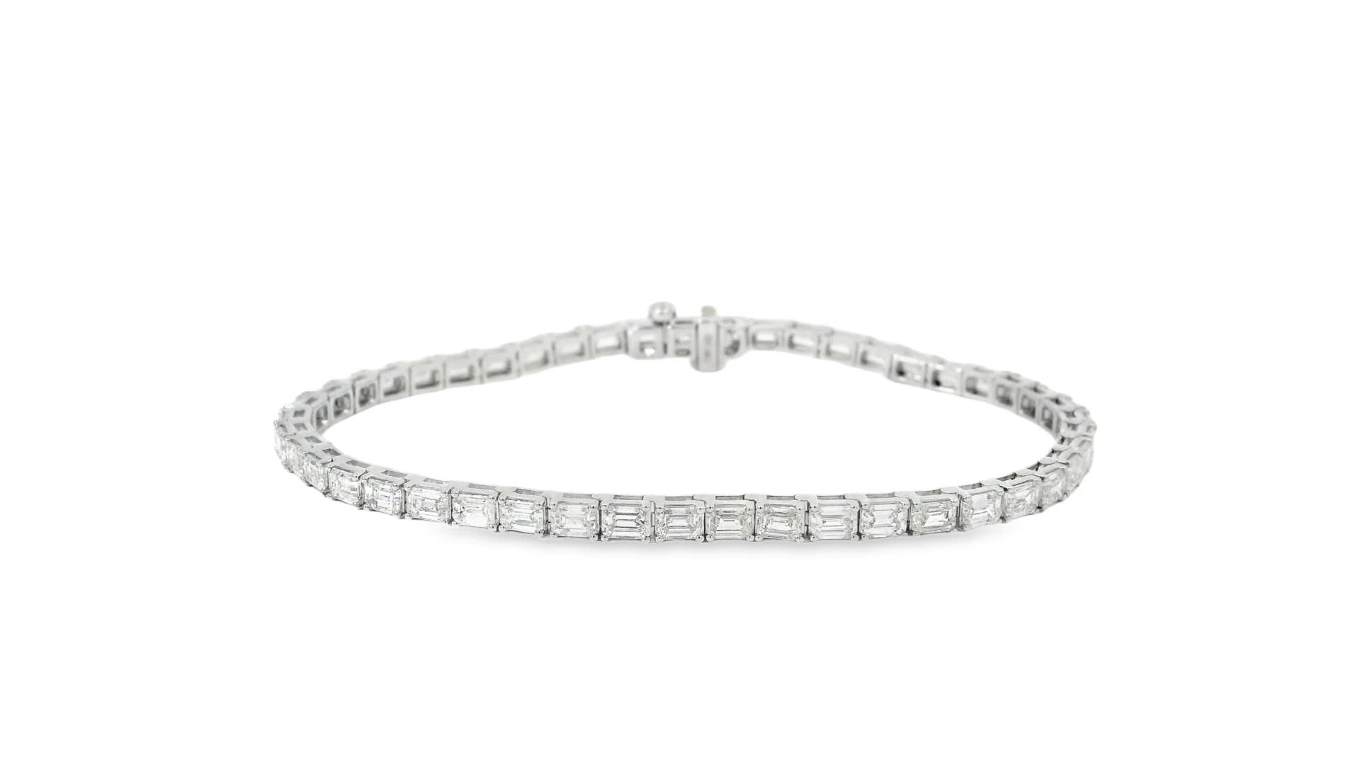 7.00 Carat Emerald Cut Bracelet with 18K White Gold