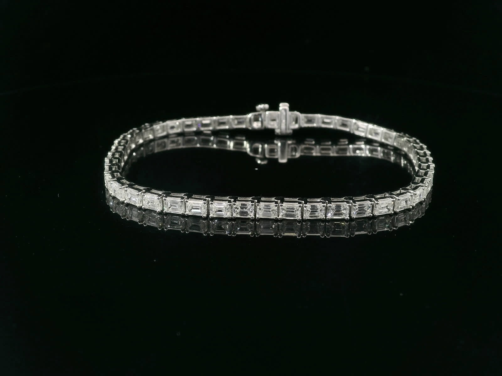 7.00 Carat Emerald Cut Bracelet with 18K White Gold