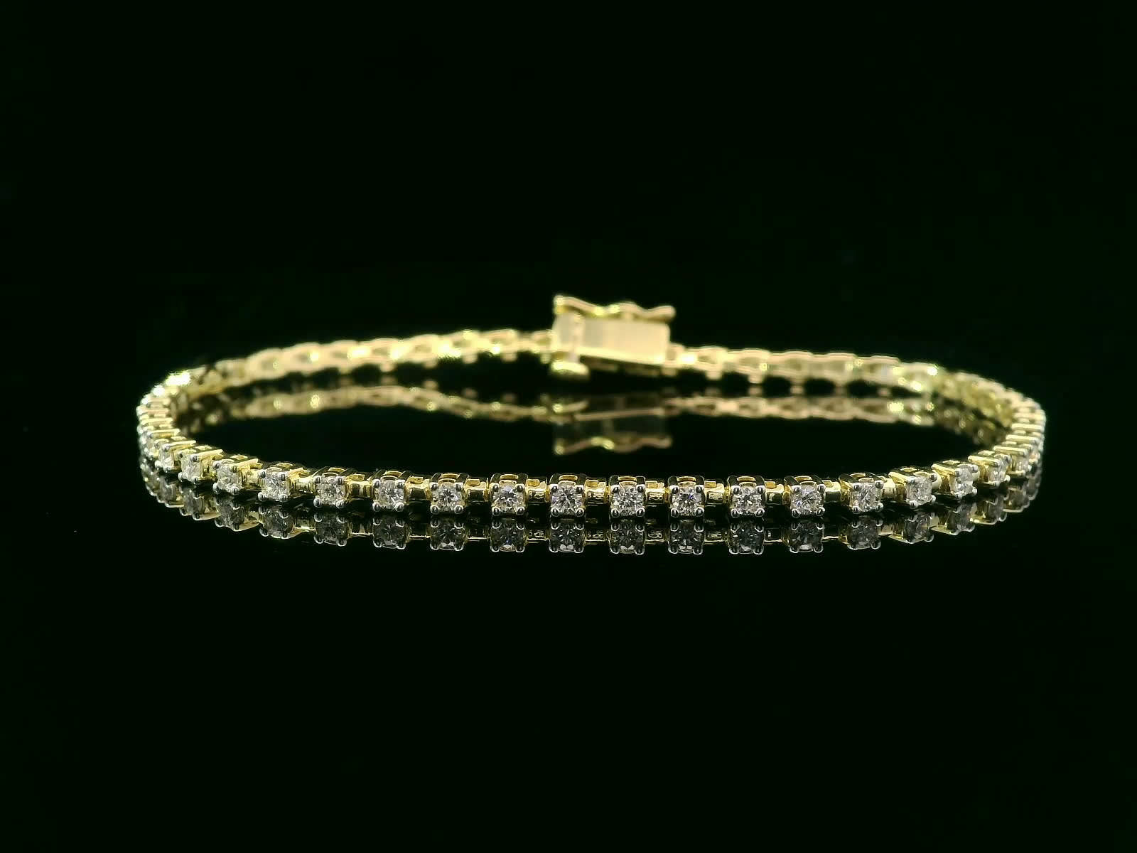 Elegant Diamond Tennis Bracelet