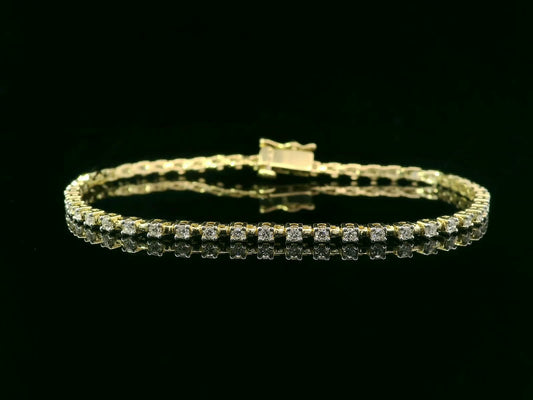Elegant Diamond Tennis Bracelet