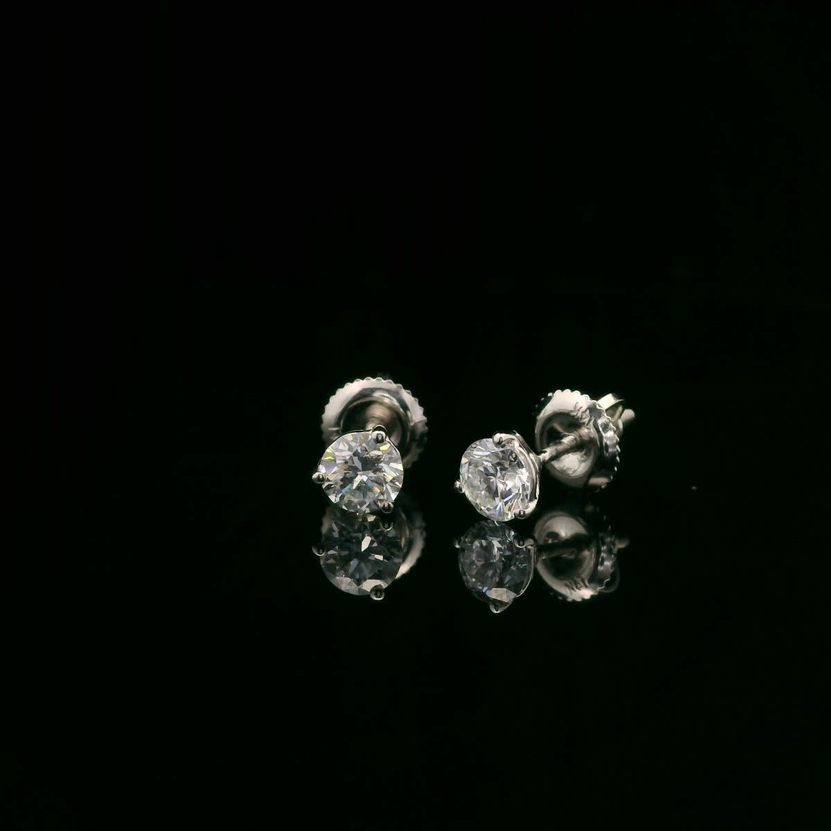0.75 Carat 14K Gold Round Brilliant Lab Diamond Studs Earrings