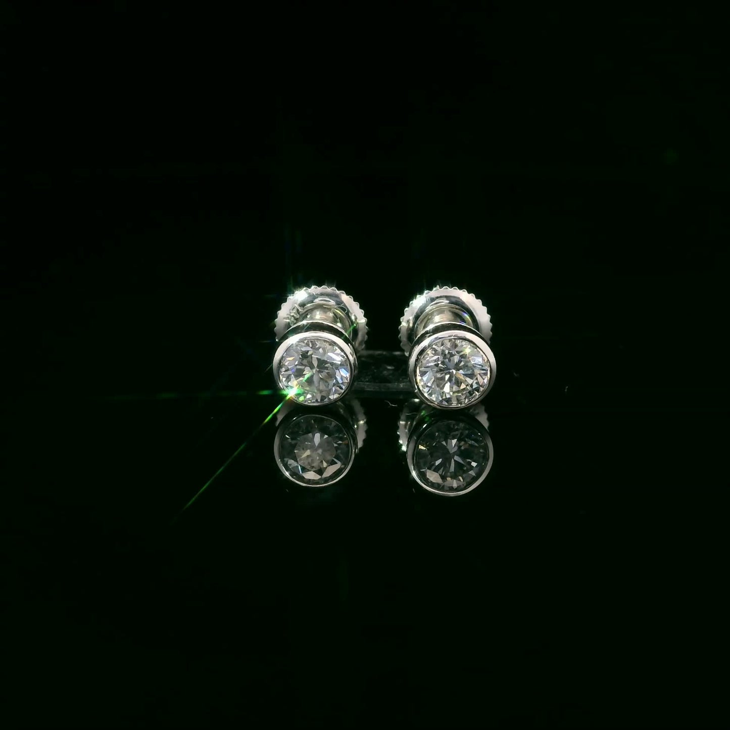 Round Cut Stud Diamond Earrings 14K Gold 0.75 Carat