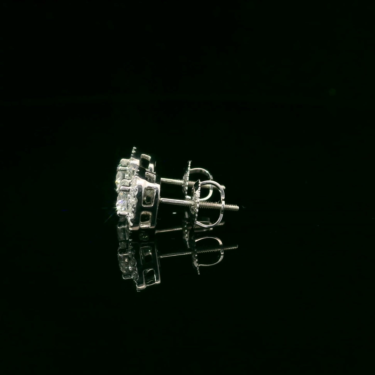 14K Gold Round-cut Diamonds Earrings 1.00 Carat