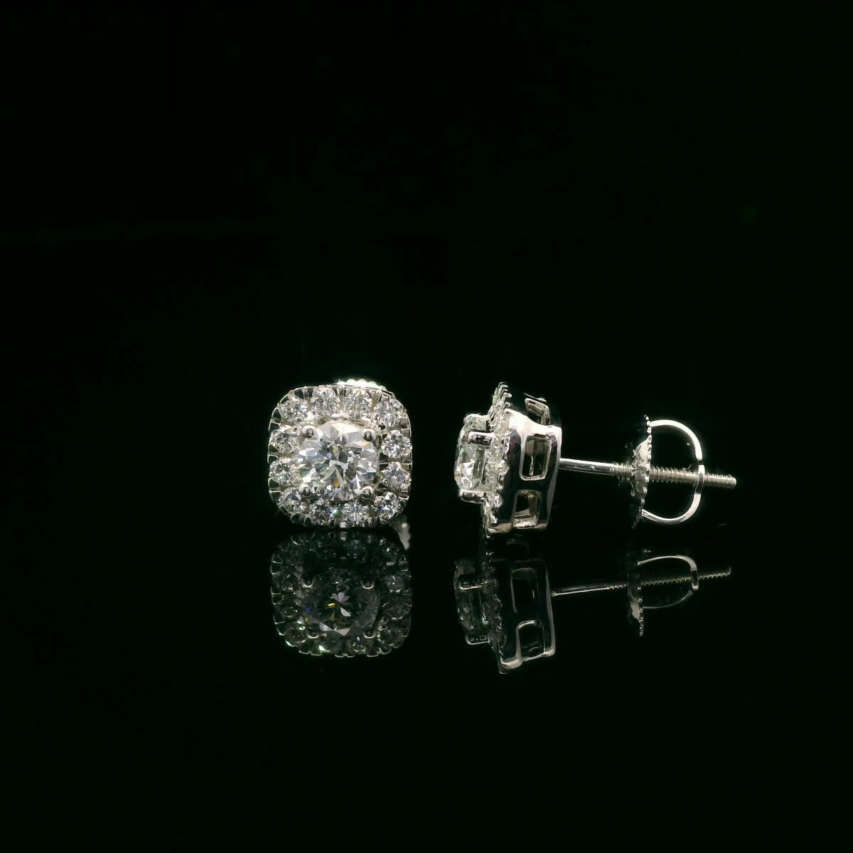 14K Gold Round-cut Diamonds Earrings 1.00 Carat