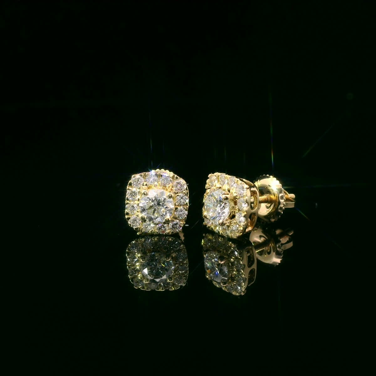 14K Gold Round-cut Diamonds Earrings 1.00 Carat
