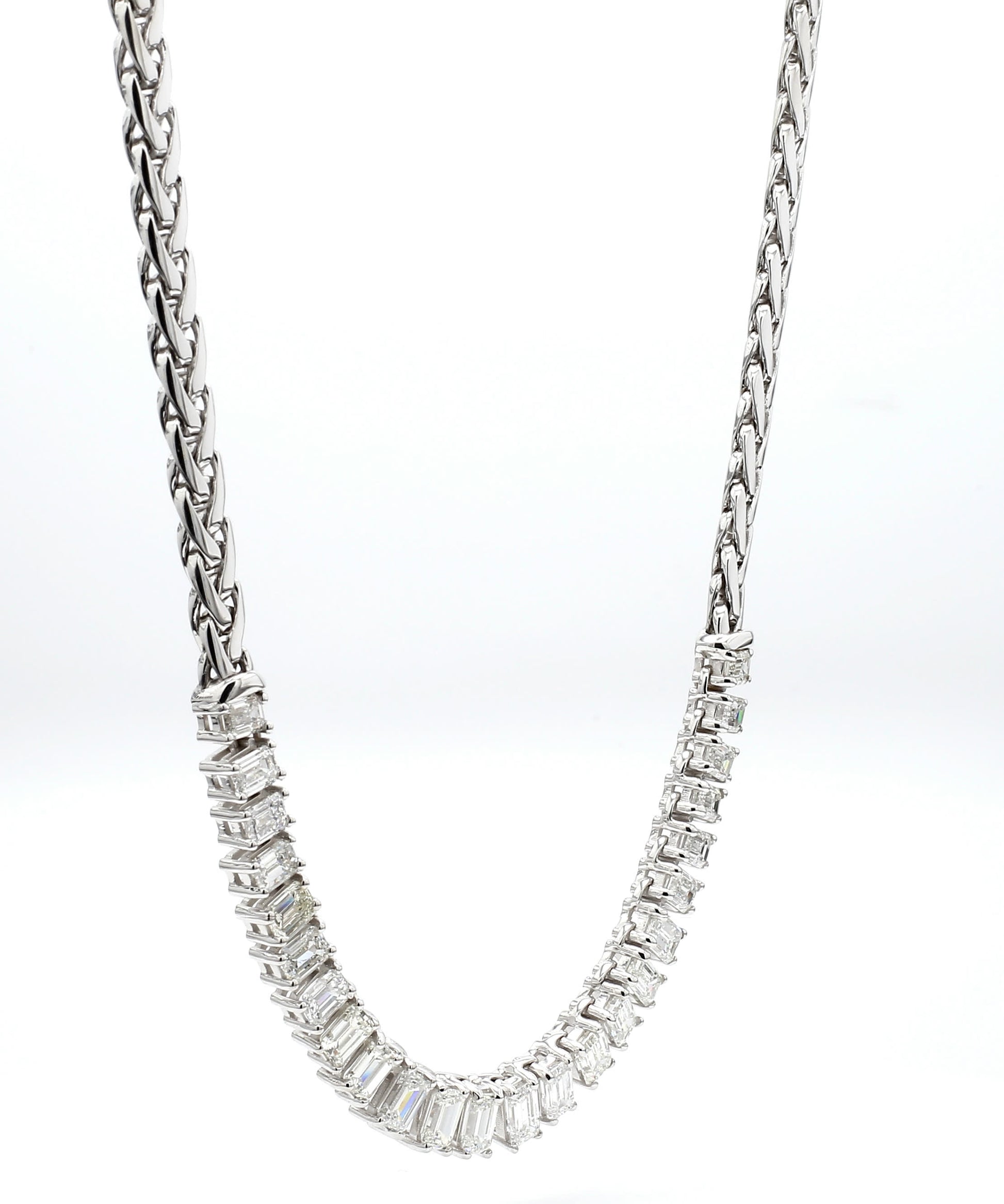 7.85 Carats Emerald-Cut Diamond Necklace in 18K White Gold