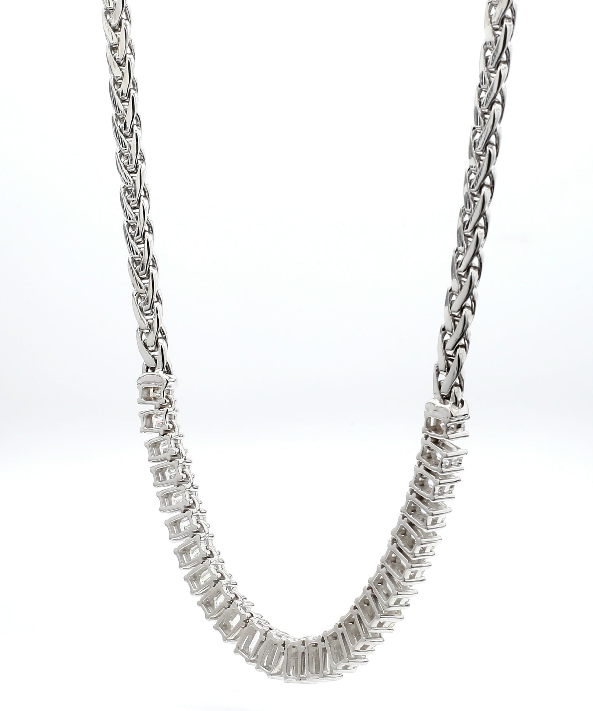 7.85 Carats Emerald-Cut Diamond Necklace in 18K White Gold