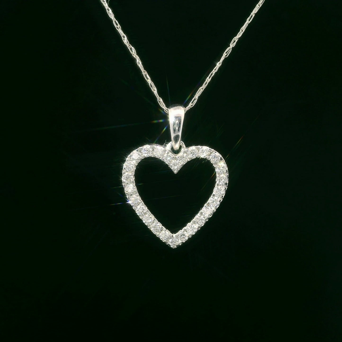 1/4 Carat 14K White Gold Classic Heart Diamond Pendant Necklace