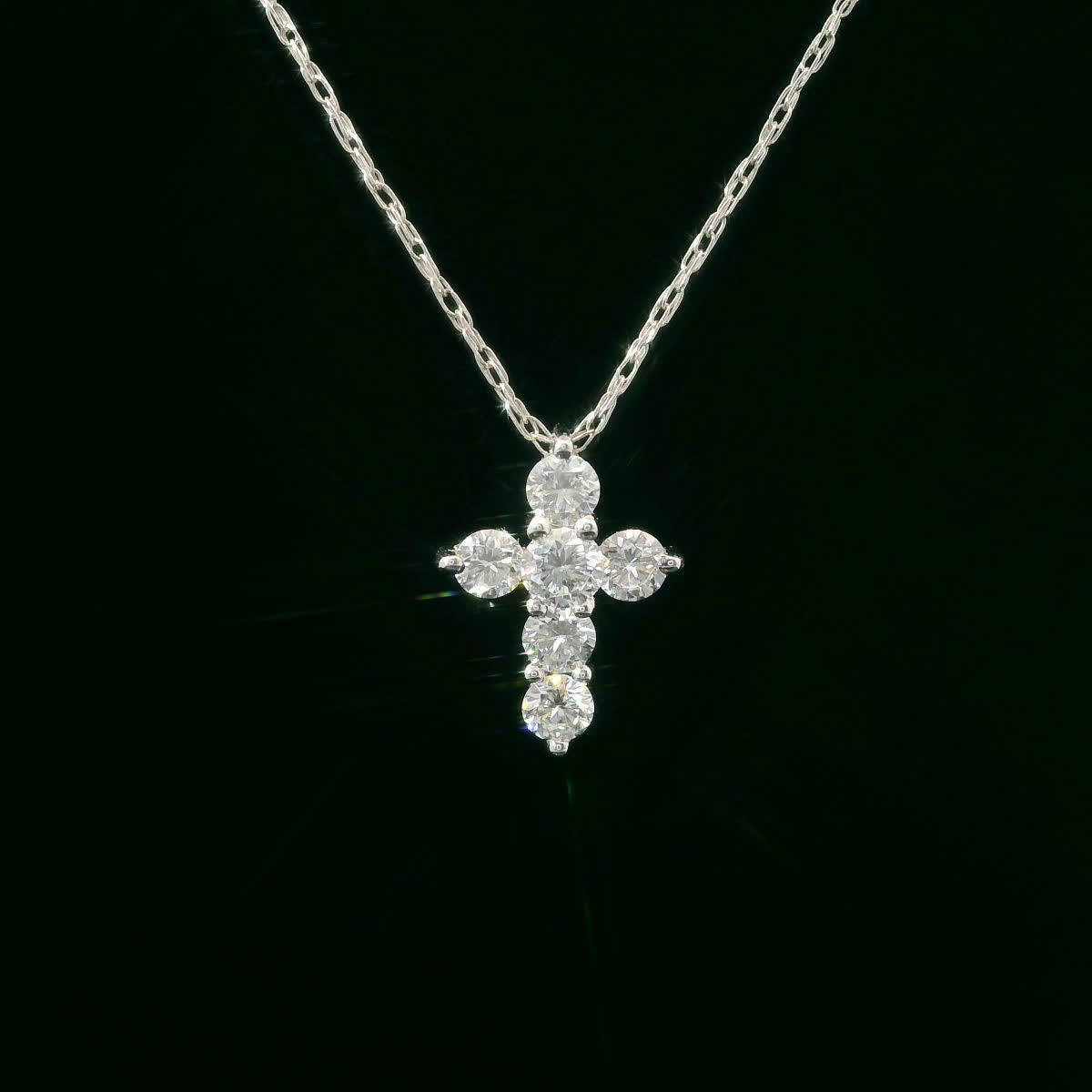 Stunning Cross Pendant 14K Gold Diamond , 0.25 Carat