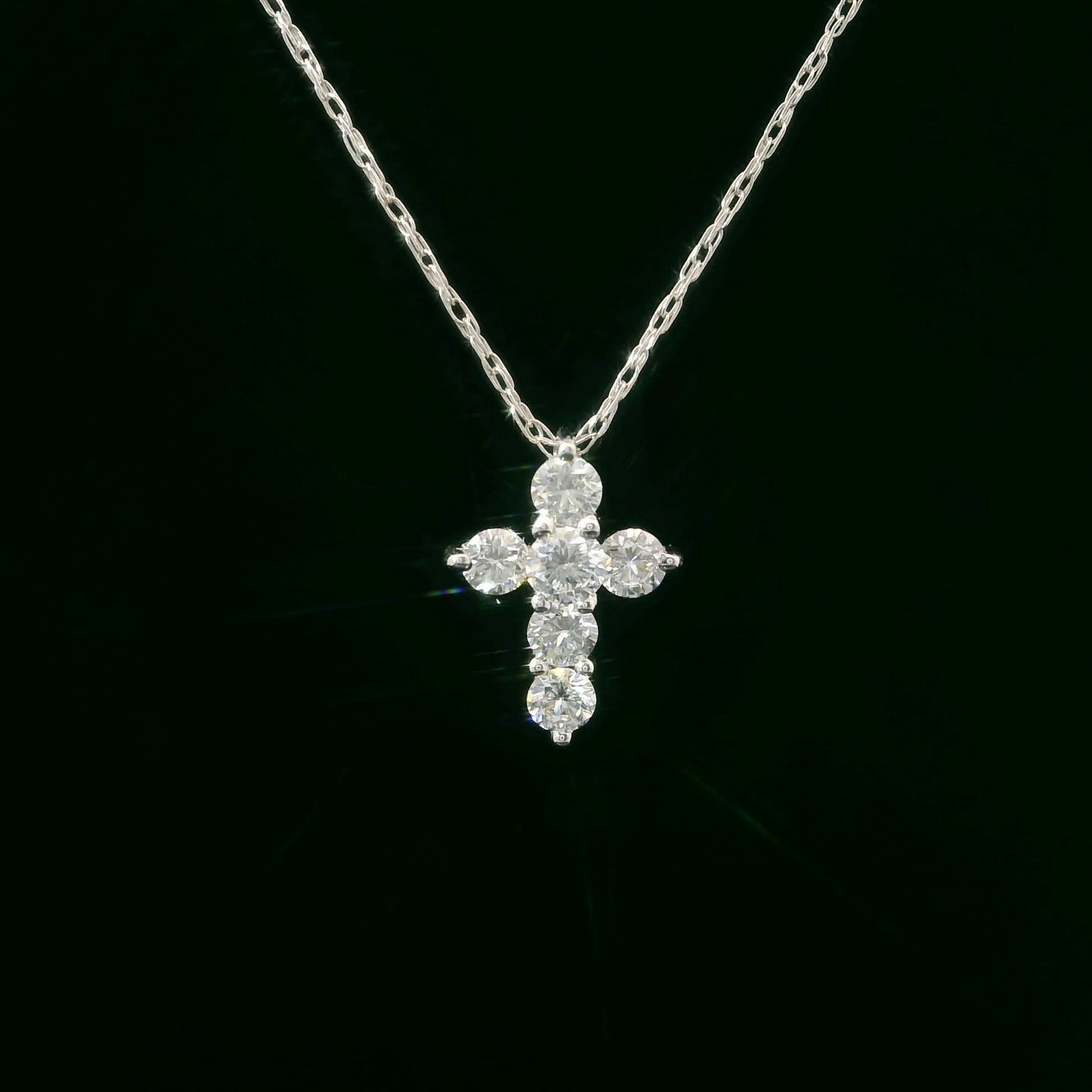 Stunning Cross Pendant 14K Gold Diamond , 0.25 Carat
