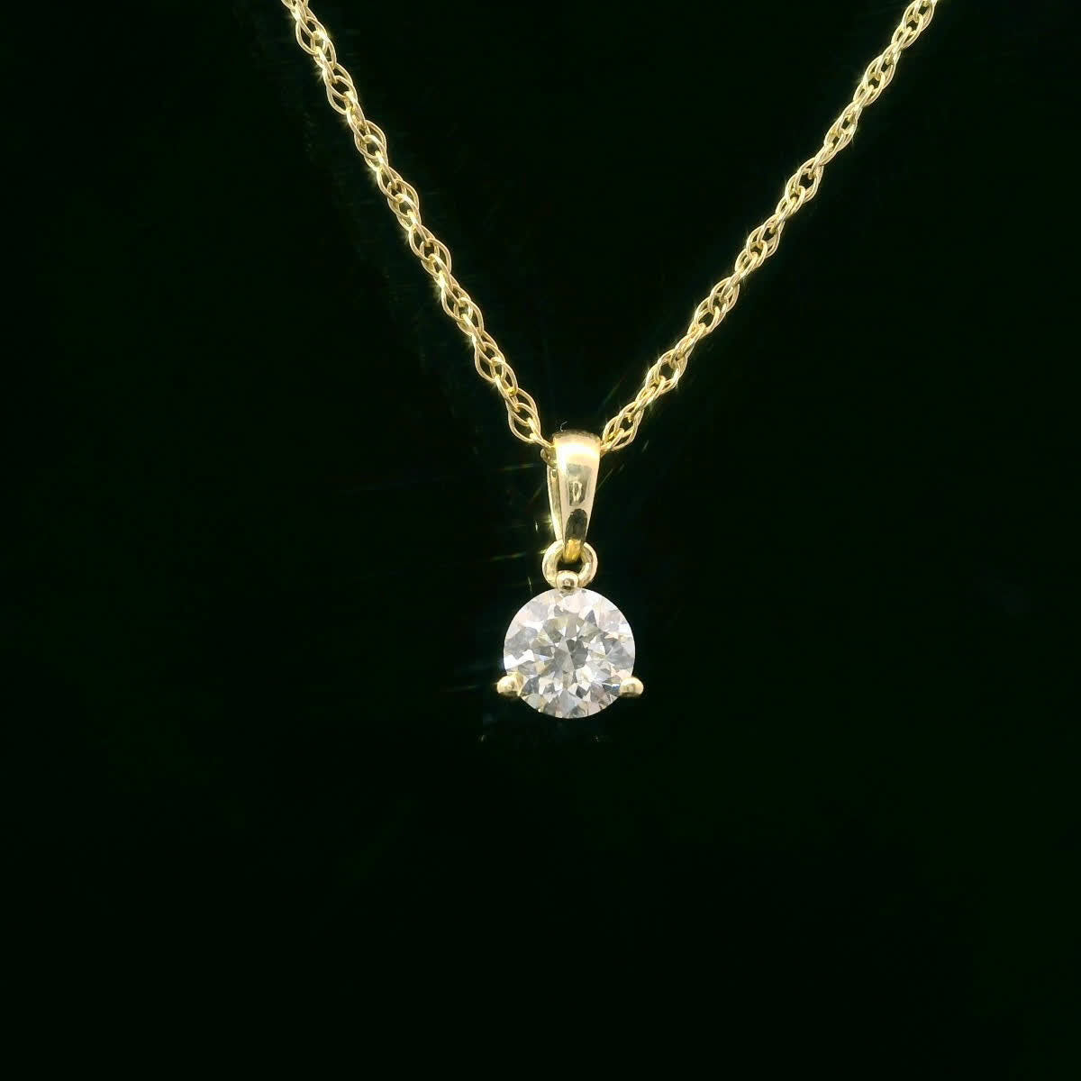 0.33 Carat Prong-Set 14K Round Lab Created Diamond