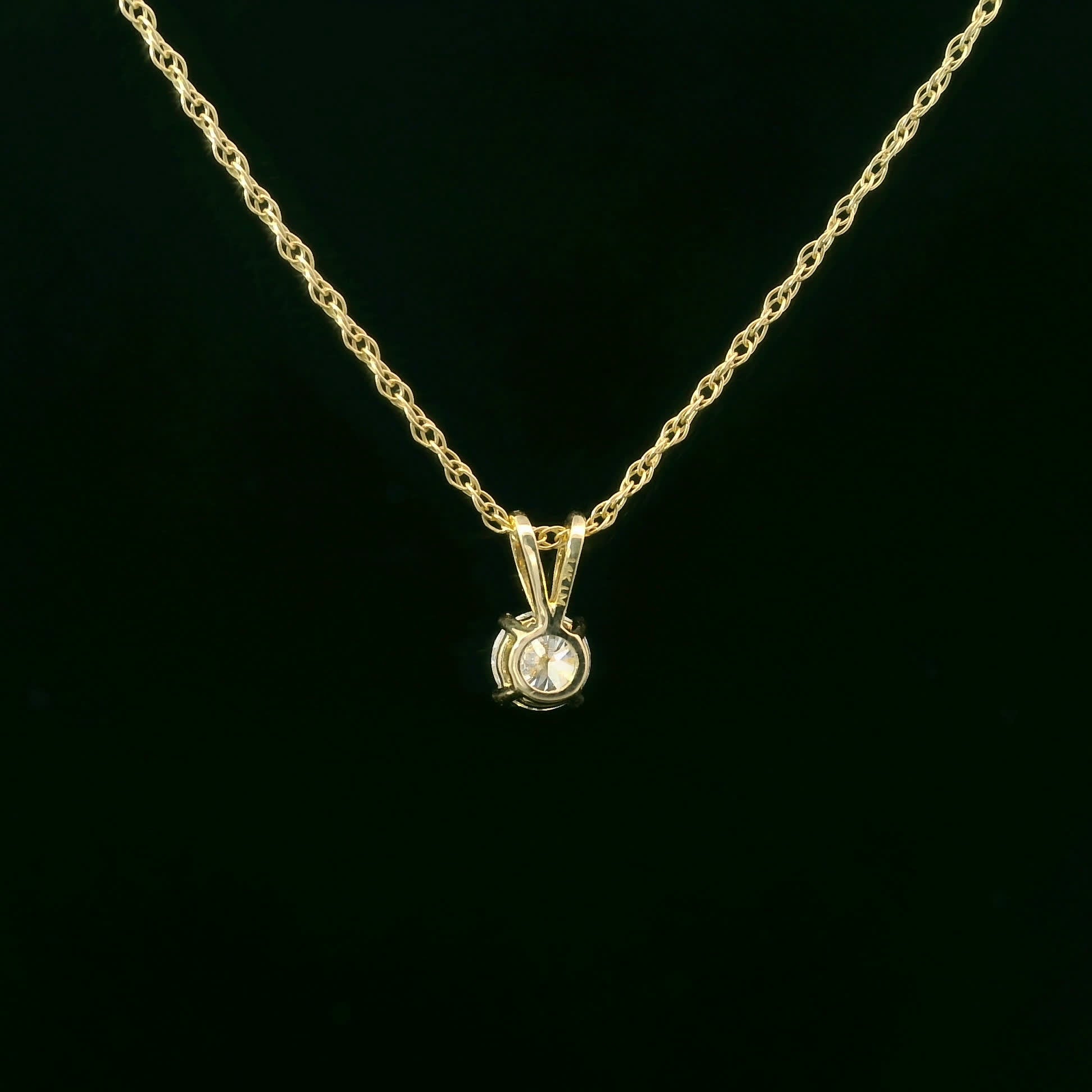 0.33Ctw 14K Elegant Brilliant Round-Cut Diamond Pendant Necklace
