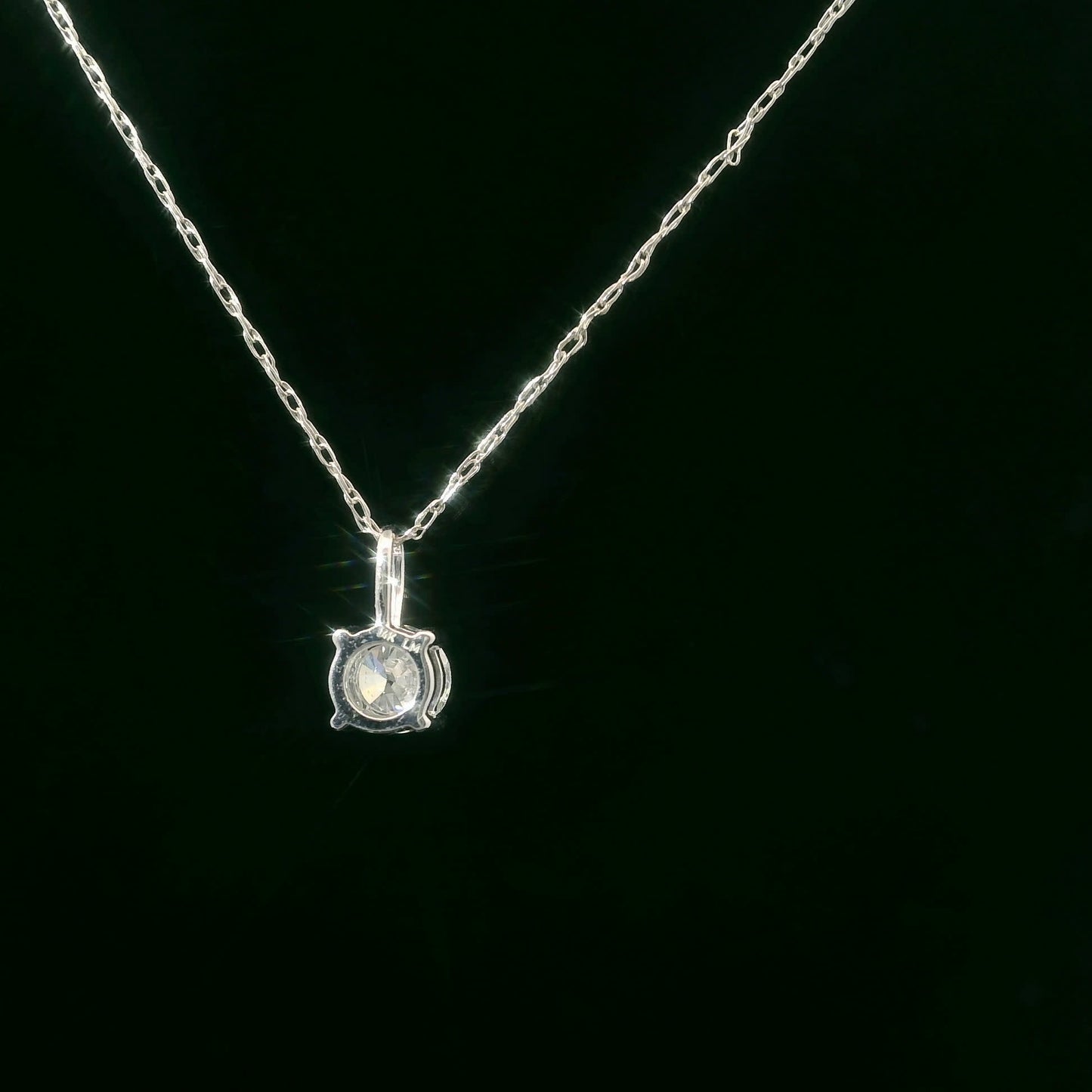 Lab Grown 14k Gold Round-Cut Diamond Pendant 0.33 Carat