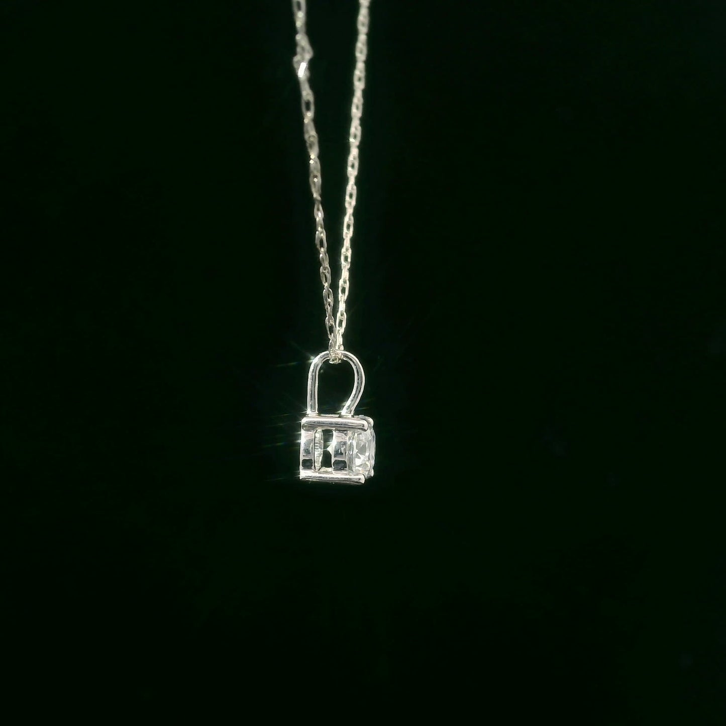 Lab Grown 14k Gold Round-Cut Diamond Pendant 0.33 Carat