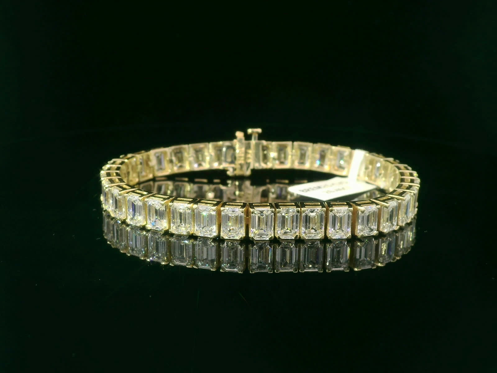 14k Gold Bracelet with Clear Stones (LAB GROWN DIAMONDS)