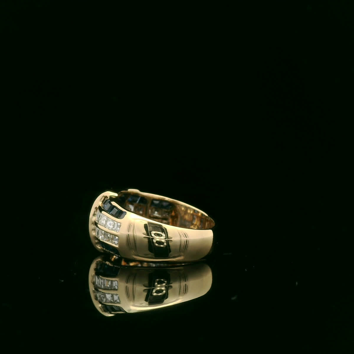 Elegant Gold and Blue Ring