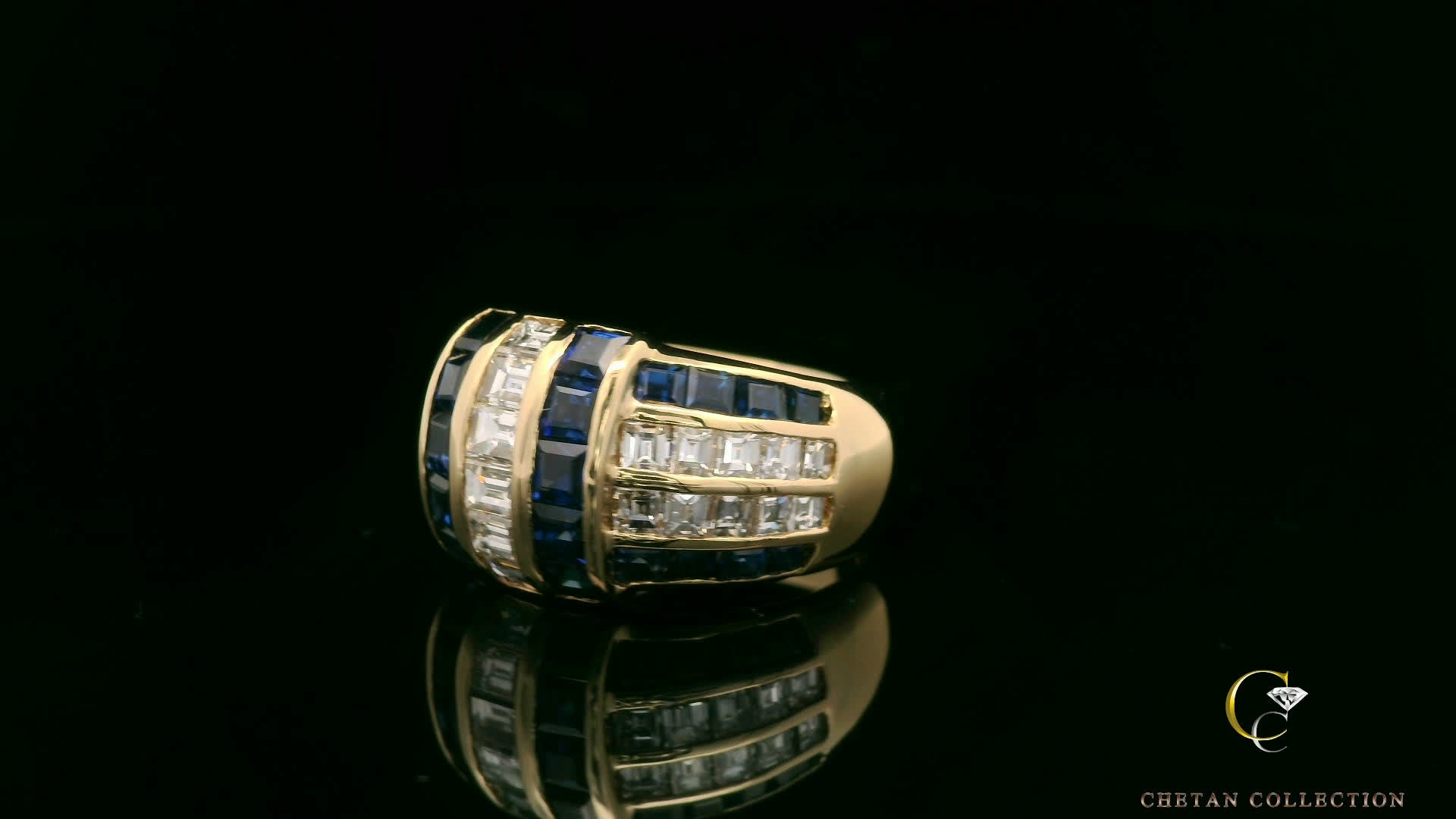 Elegant Gold and Blue Ring