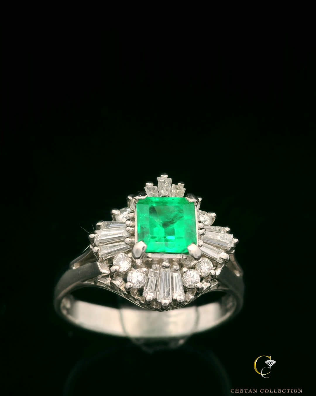 Elegant Emerald and Diamond Ring