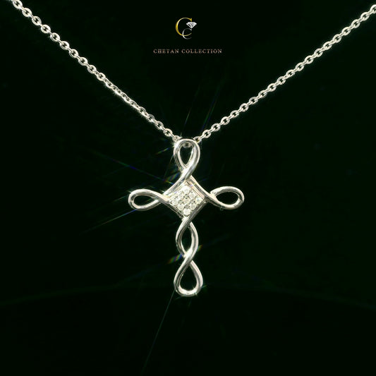 774 Pendant 14KW 1.3 gm 0.04 ctw  Tag$726