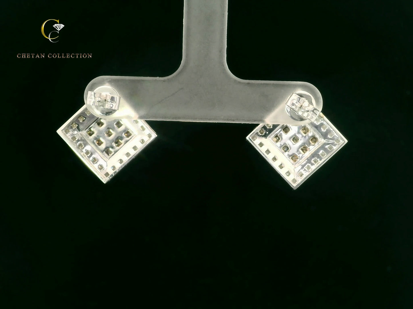 781 Earring 10KW 5.1 gm 2.25 ctw  Tag$2294